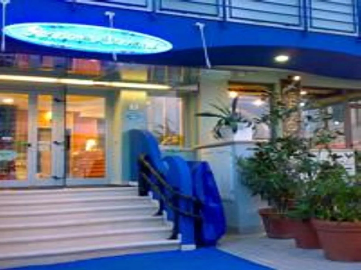 Residence Darsena カットーリカ アパートホテル